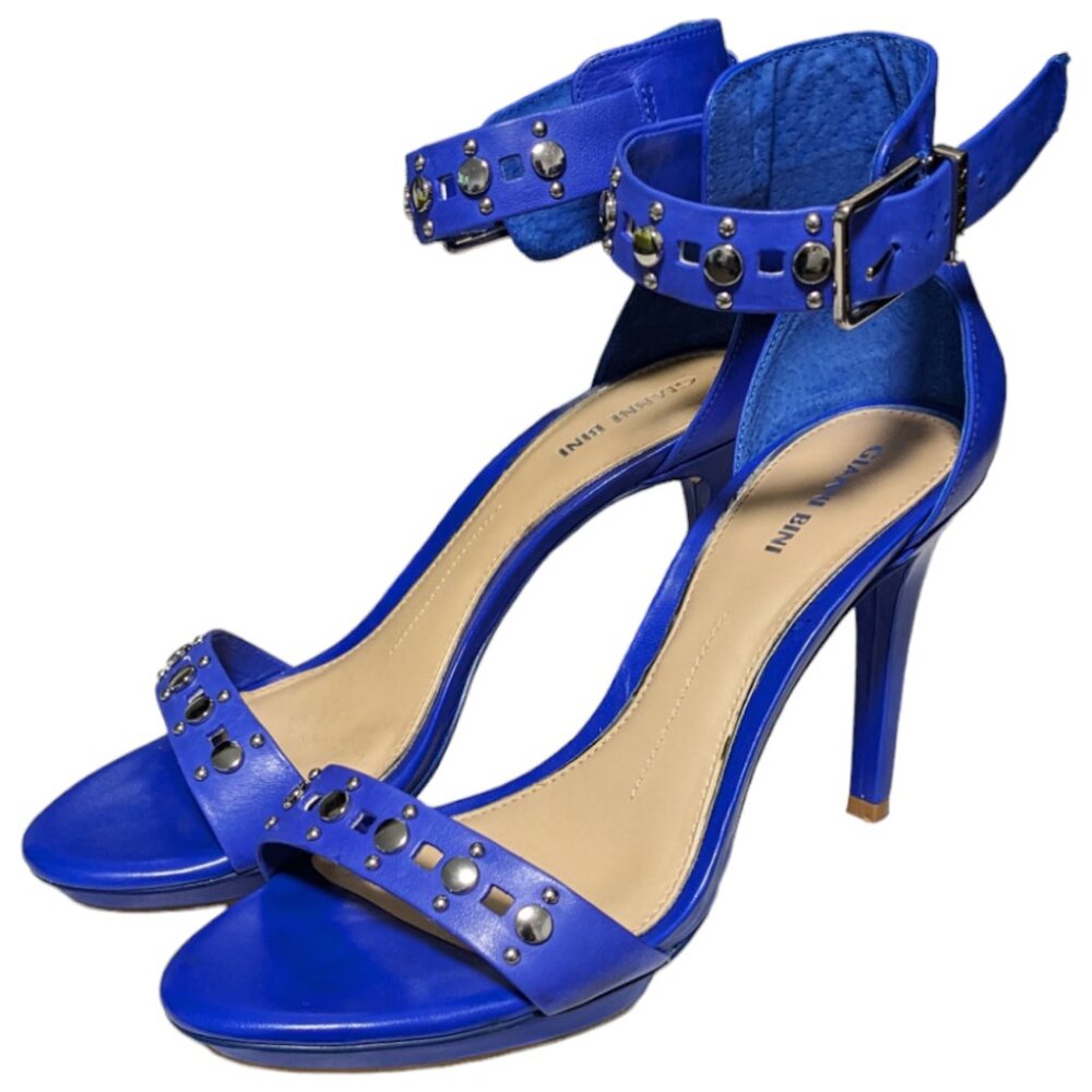Gianni Bini "Shawndell"  Leather Studded Ankle Strap Heels - size 10